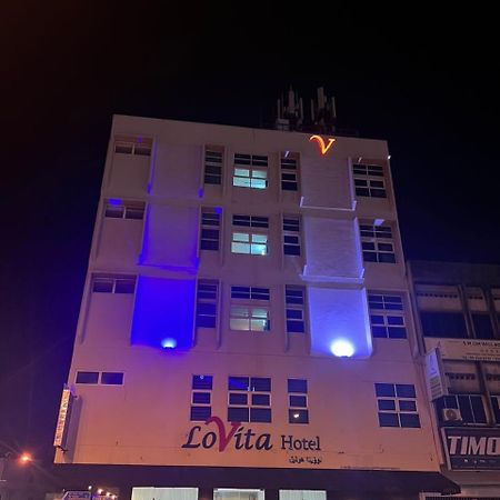 Lovita Hotel Куантан Экстерьер фото